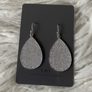 Tai Designs Silver Tone Cubic Zirconia CZ Pear Shaped Drop Earrings NWT One Size